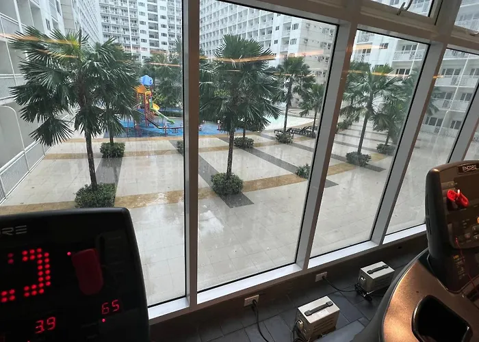 Starr 2050 Vacation